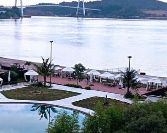 Nipah Island Resort - Batam - Restaurang