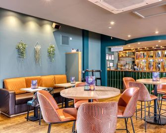 Premier Inn Sheffield City Centre Angel St - שפילד - מסעדה