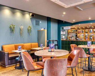 Premier Inn Sheffield City Centre Angel St - 謝菲爾德 - 餐廳
