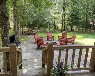 Lost Cabin At The Creek - Norman - Patio