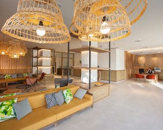 كوراليوم دونامار من لوبيسان هوتلز - للبالغين فقط - ماسبالوماس - ردهة