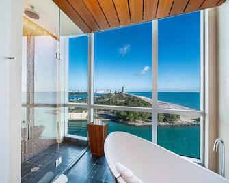 Lux Premiere Line 2/2.5 Ocean View W/ Enhanced Cleaning At Ritz - Bal Harbour - Balkon