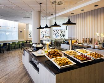 B&b Hotel Valencia Arena - Valencie - Buffet