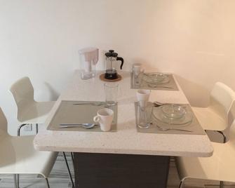Bright, All New Semi Basement Apartment - Queens - Restaurant
