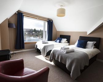 The Kirkmichael Hotel - Blairgowrie - Bedroom
