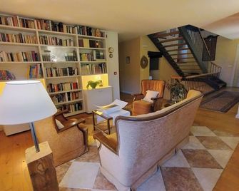 La Villa de Palacios - San Miguel de Aras
