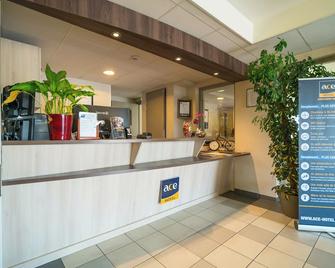 آس اوتيل بواتييه - بواتييه - أفضل طعام