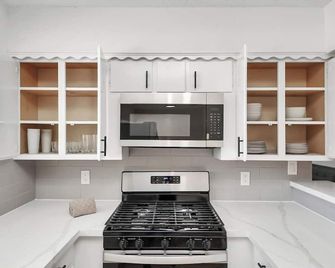Modern Brick Retreat / Fresh Atmosphere - Houston - Küche