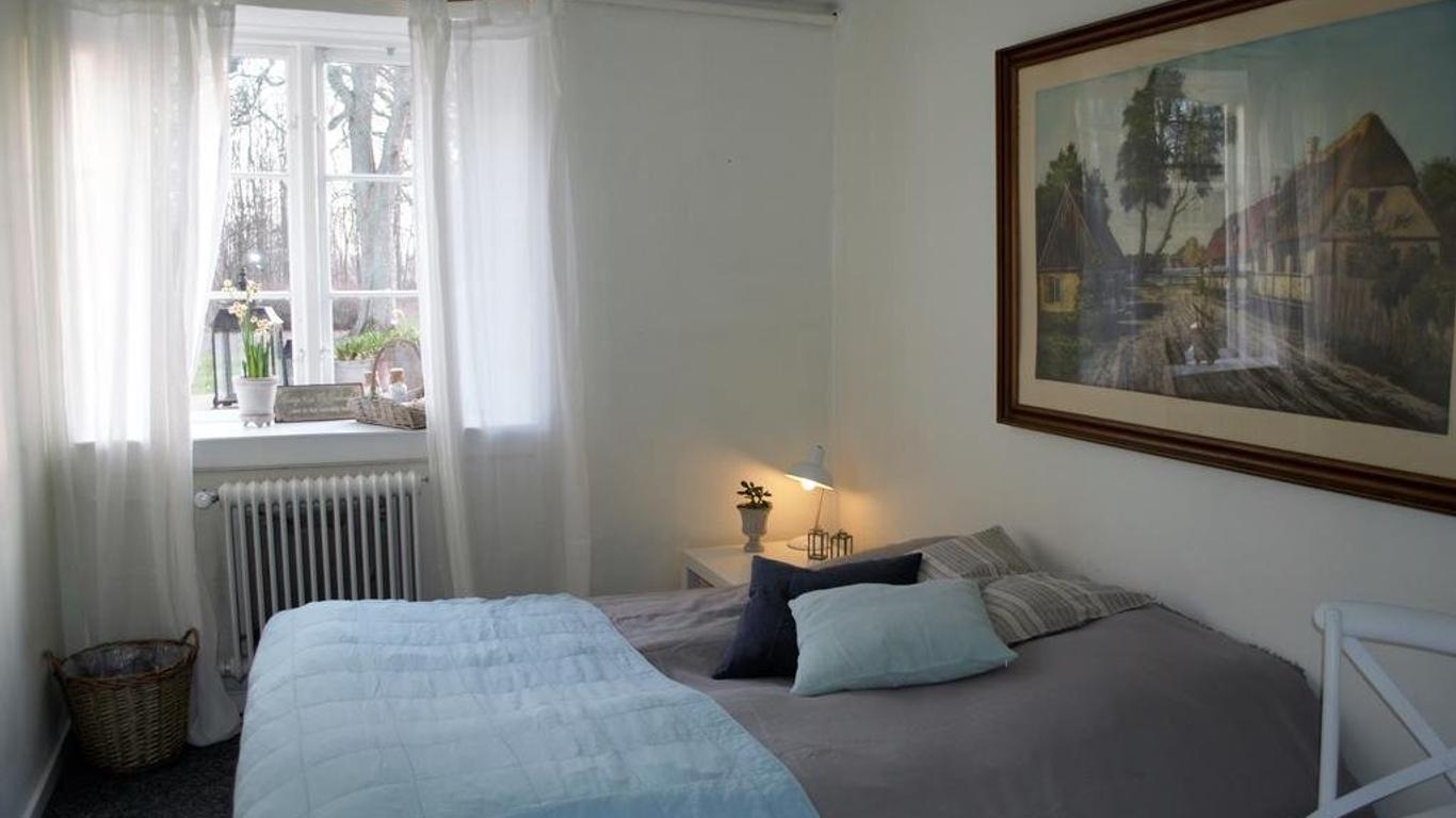 Ny Kirstineberg Gods Bed & Breakfast