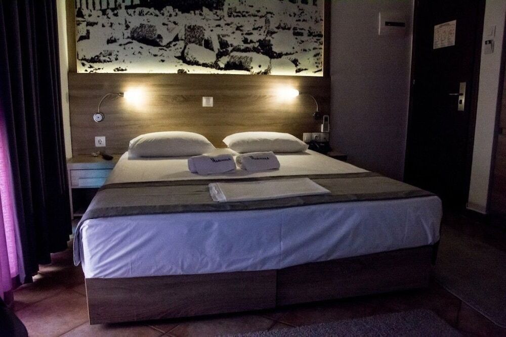 ماريانا هوتل