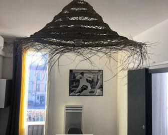 Superbe appartement sur quai centre ville - Sète - Bedroom