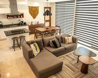 Anah Suites Tulum - Near Riviera Maya Golf Club - Akumal - Living room
