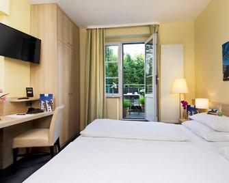Hotel Am Hofgarten - דיסלדורף - חדר שינה