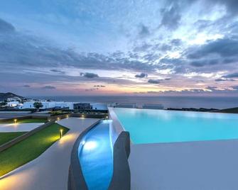 Pearl Inn Hotel by Pearl Hotel Collection - Imerovigli - Piscina