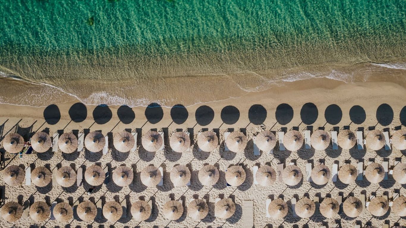 أيجيان بالاس