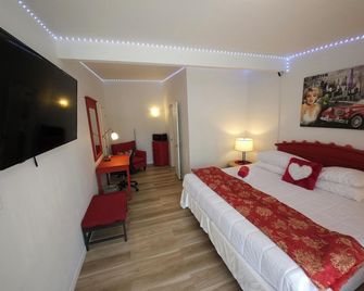 Casino Motel - Mt Pocono - Schlafzimmer