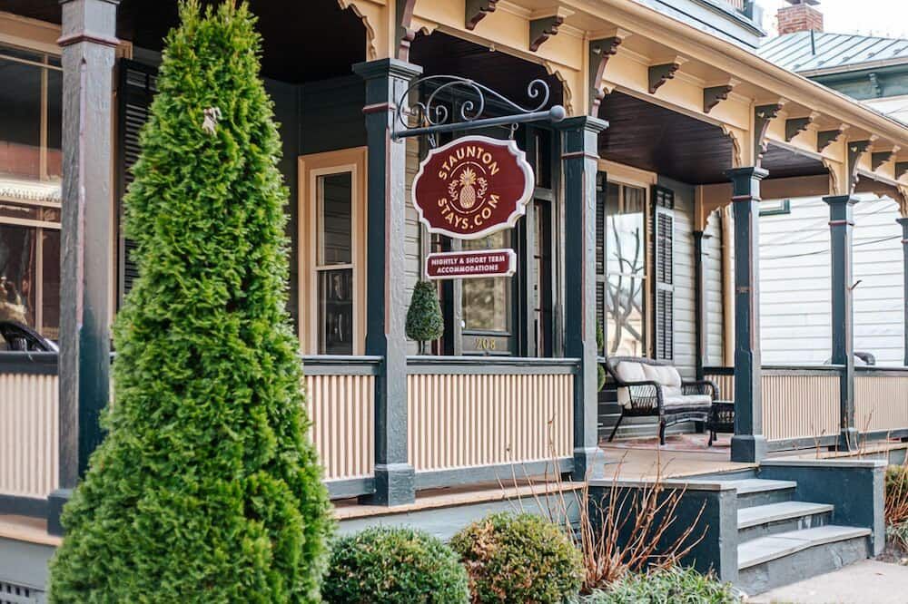 Other view of The Urban Cowboy