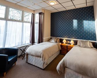 Aarondale Guest House - Hartlepool - Bedroom