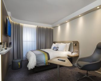 Holiday Inn Express Dublin Airport - Dublín - Habitación