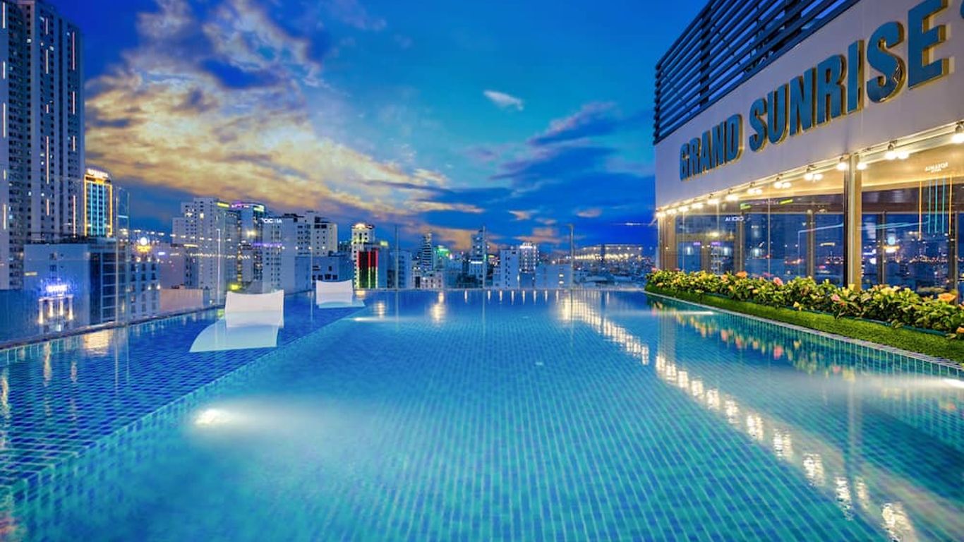 Grand Sunrise Boutique Hotel