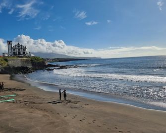Bay House - Sealife Apartment - Ponta Delgada Azoren - Strand