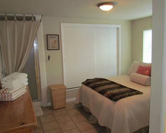 Fairmont Ave 1Br/1Ba, Great Family Neighborhood - Mountain View - Bedroom