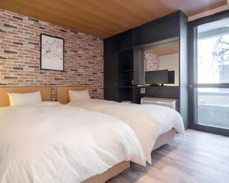 Sundance Resort Yamanakako - Yamanakako - Chambre