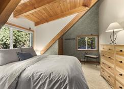 Alpen Bliss Chalet - Hq2 - Enumclaw - Bedroom