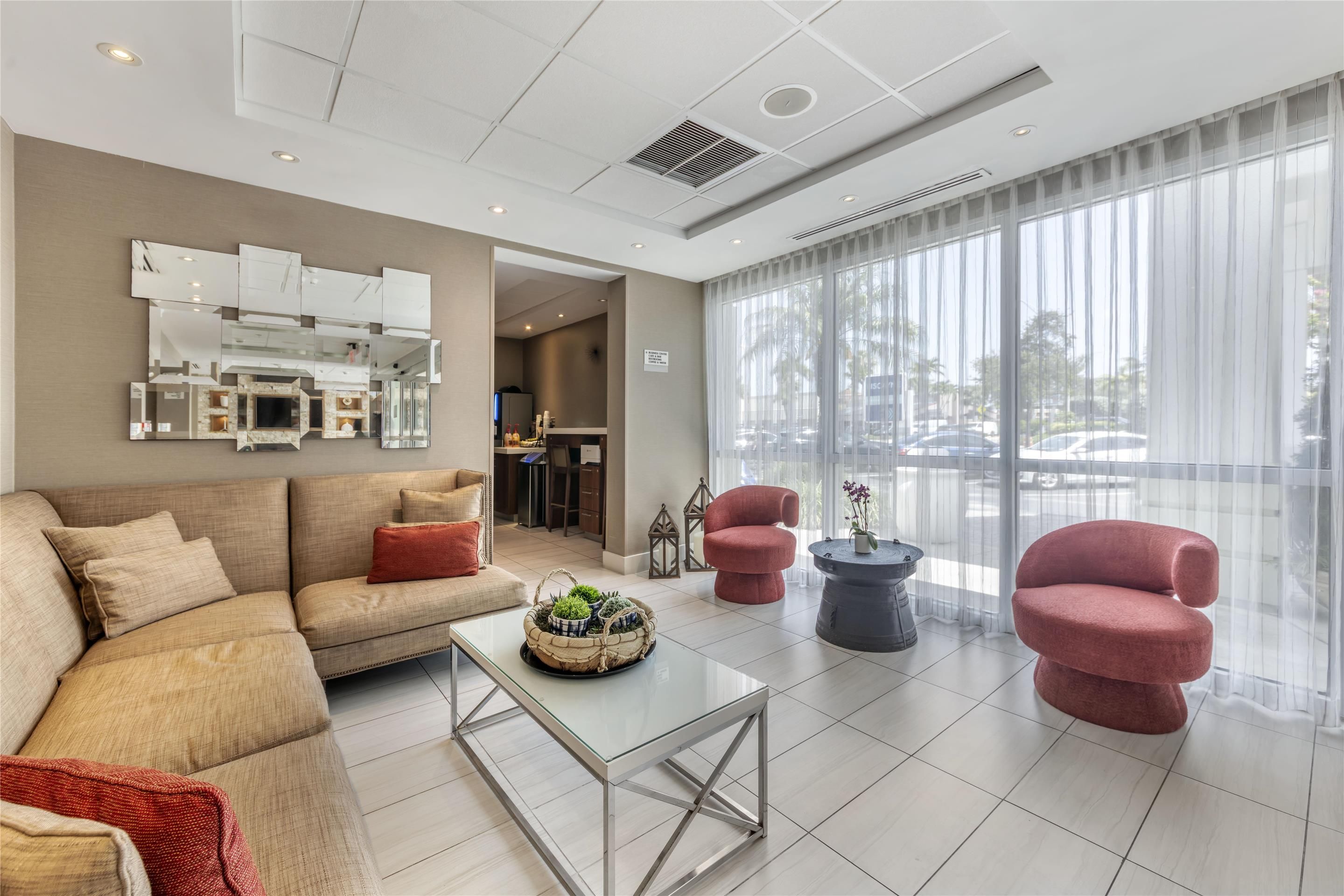 Best Western Plus North Miami/Bal Harbour thumbnail 2