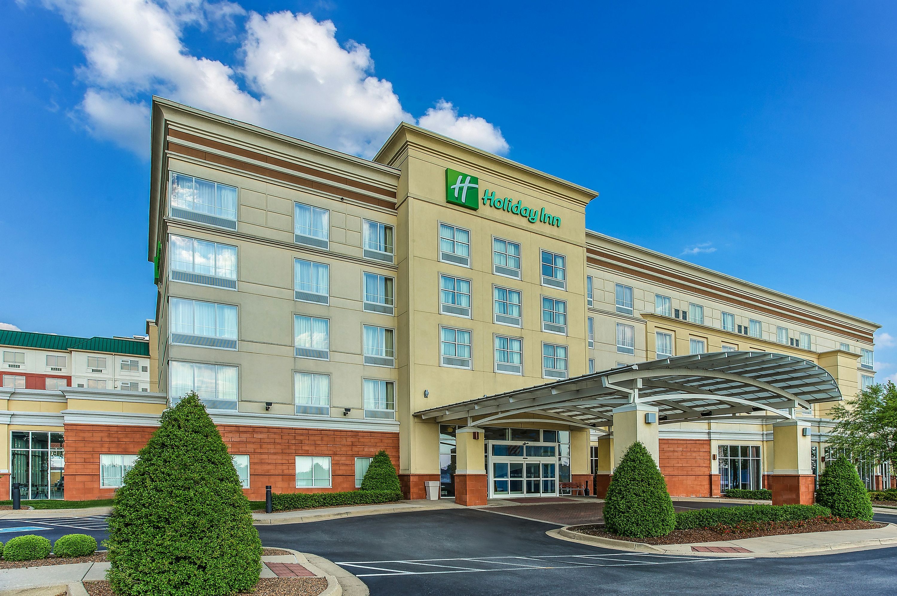 Holiday Inn Louisville Airport - Fair/Expo, An IHG Hotel - לואיסוויל - בניין