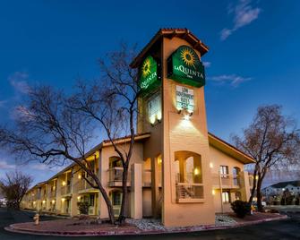 La Quinta Inn by Wyndham Albuquerque Northeast - Albuquerque - Building