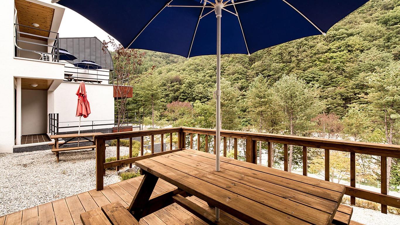 Yoninsan Spring Resort