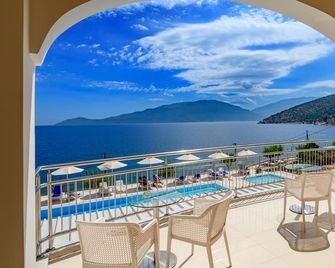 Odyssey Hotel - Agia Effimia - Balkon