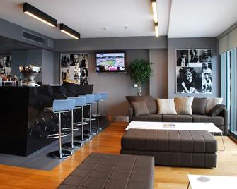 بوينت هوتل بارباروس - اسطنبول - بار