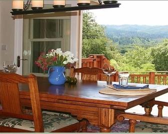 Charming Vacation Rental with Fabulous Views, a Pool and More! - Glen Ellen