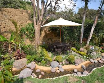 Rustika Spa Hotel Boutique - Tepoztlán - Patio