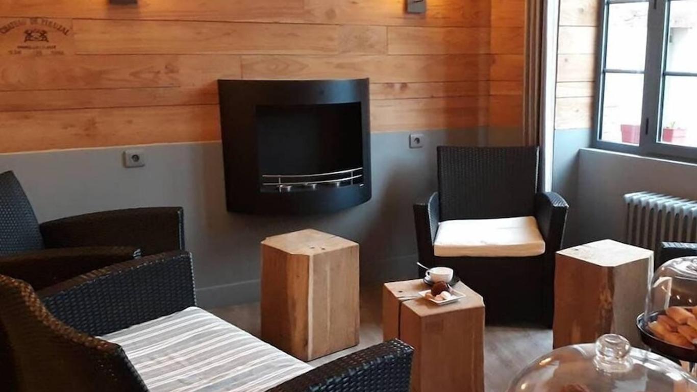 هوتل ريسترونت دو مونتليجيون