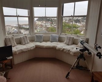 Lammas Park House - Dawlish