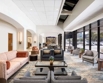 DoubleTree by Hilton Houston Medical Center Hotel & Suites - יוסטון - טרקלין