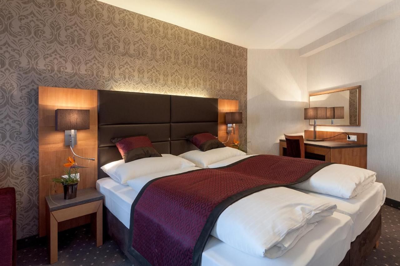 Club Hotel Cortina thumbnail 2