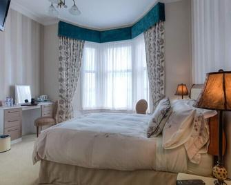 Douglas Park Guest House - Dunoon - Bedroom
