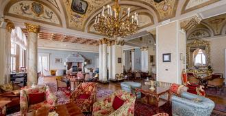 Residence L'Ulivo - Bellagio - Σαλόνι ξενοδοχείου