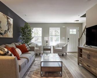 Vista Villa - Frog Leap Villa - Drums - Living room