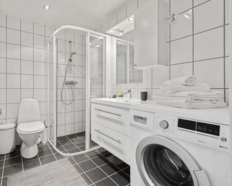 Bjørvika Apartments, Solsiden Area, Trondheim City Center - Trondheim - Bad