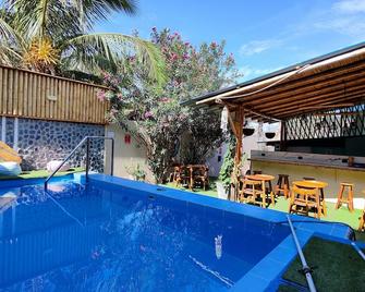 Puerto Bamboo - Máncora - Piscina