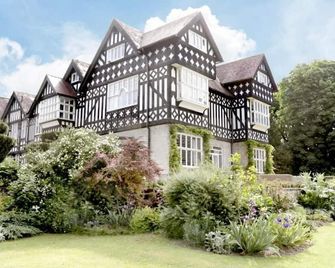 The Highfield House - Driffield