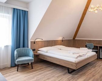 Villa Floeckner Bed And Breakfast - Salzburg - Bedroom