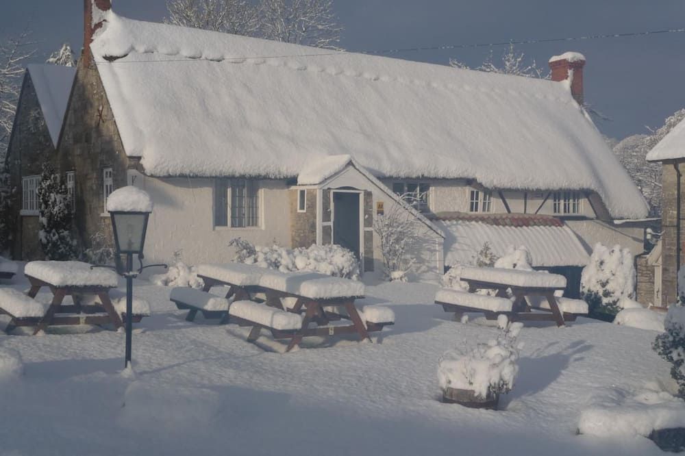 Compasses Inn - סולסברי - פטיו