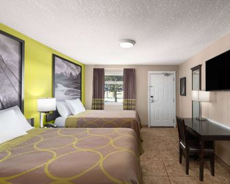 Super 8 by Wyndham Fort McMurray - Fort McMurray - Chambre