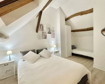 La Demeure des Hôtes 10 minutes de Disney - Saint-Germain-sur-Morin - Bedroom